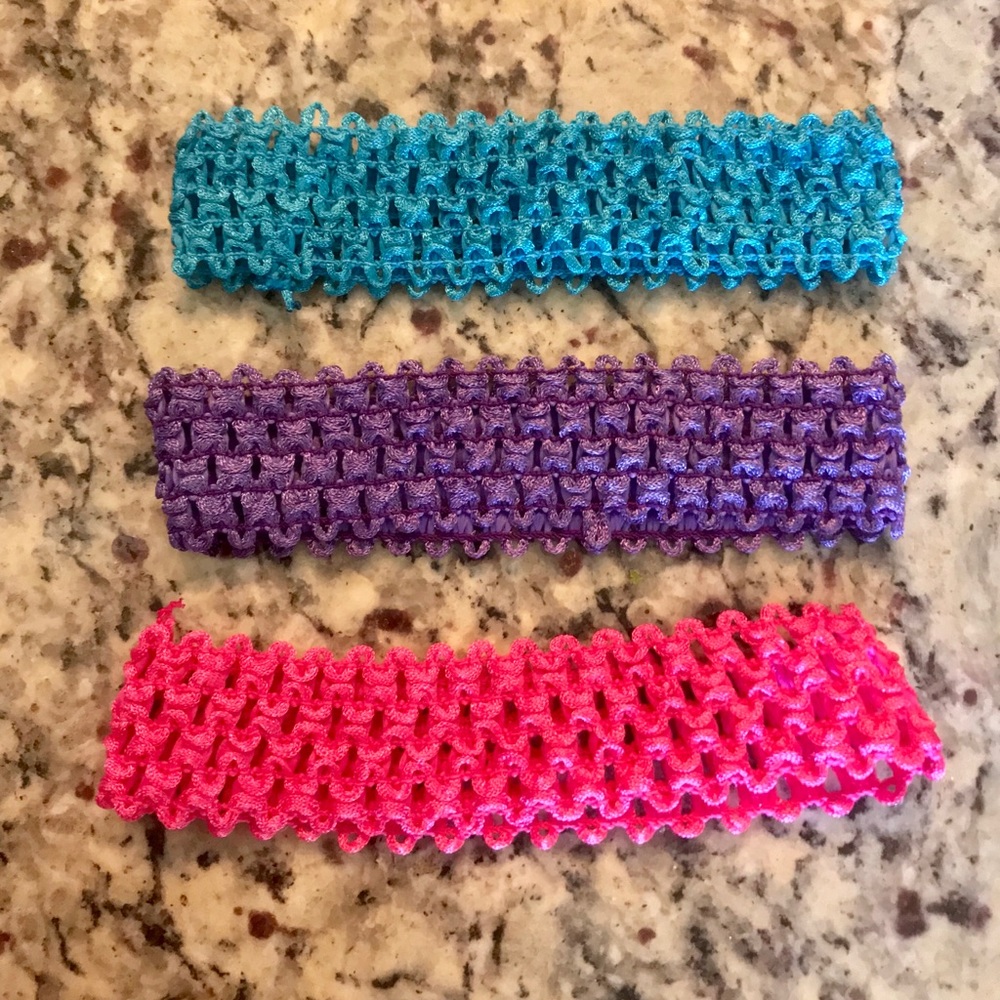 Stretchy 90s’ headbands